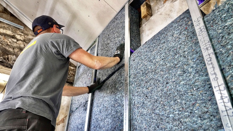 Building insulation panels made by Buitex from post-consumer waste © 2025 Andritz