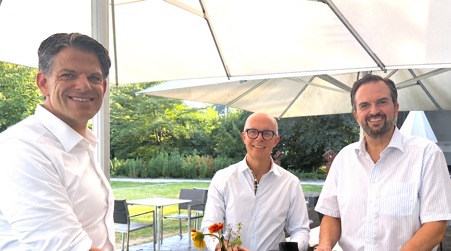 Meeting of Benninger AG and Grupo NS in Switzerland: (left to right) Stephan Bühler, Member of the Board of Directors, Benninger AG; Fabio Sartorti, President, NS Group; Hanspeter Weilenmann, Member of the Board of Directors, Benninger AG © 2026  Benninger