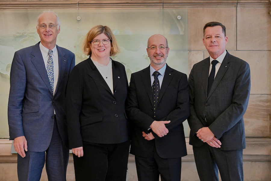 The new President Fritz A. Grobien (left), Vice-President Stephanie Silber, outgoing President Jean-Paul Haessig and Vice-President Jens D. Lukaczik © 2025 Bremen Cotton Exchange