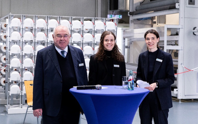 Mr. Johann Philipp Dilo with his daughters Ms. Riccarda Dilo and Ms. Rebekka Dilo © 2024 Dilo