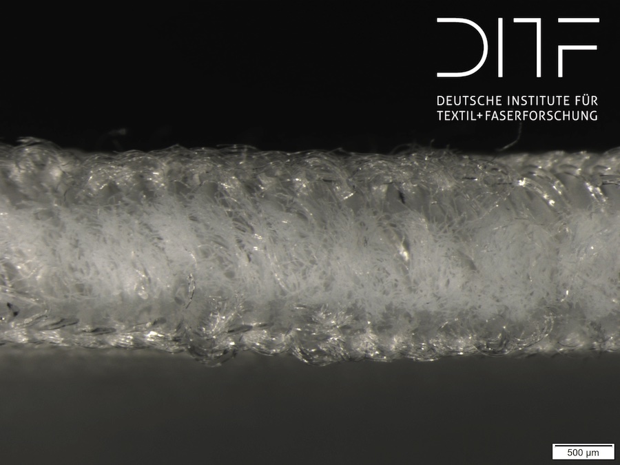 Pressure-resistant spacer fabrics are used as textile filling cores for vacuum insulation elements. In the knitting process, the pore properties can be flexibly adjusted by yarn and weave selection. Photo: DITF