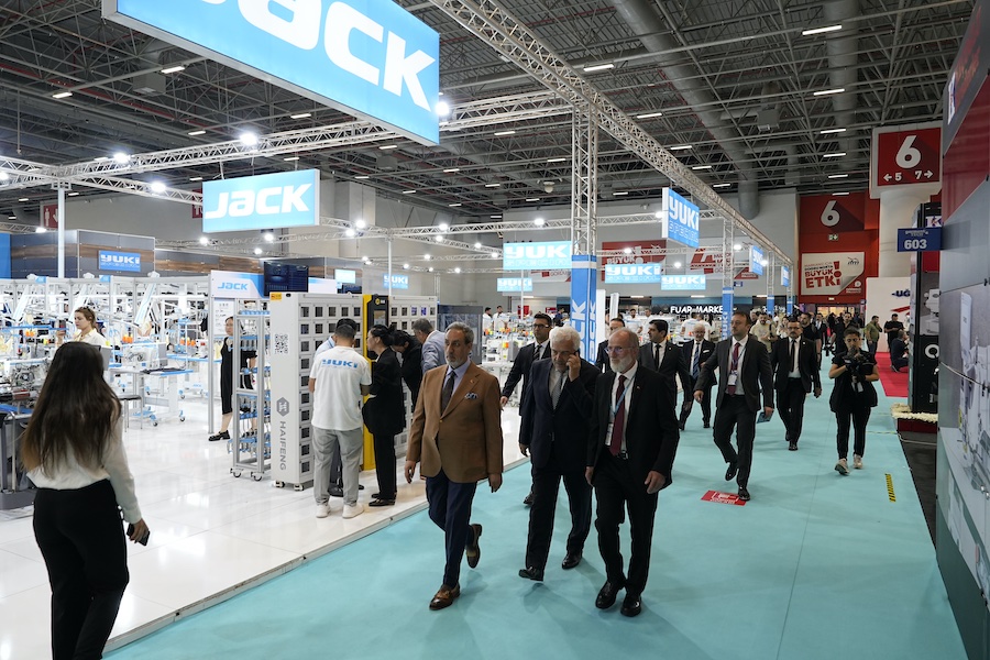 A walk through the halls © 2025 Teknik Fuarcilik