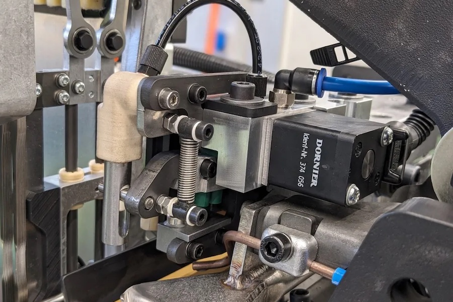 DORNIER P2 PIRO (Pic-a-pic Rapier Opener) © 2025 Lindauer DORNIER