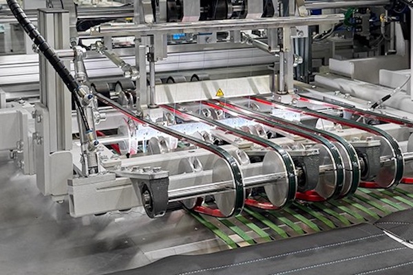 Pfaff machine presentation at Garmenttech in Istanbul © 2025 Pfaff