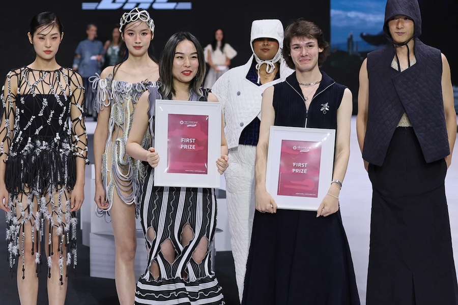 French designer Hugo Dumas has taken top honors at the Redress Design Award 2025, the world’s leading sustainable fashion competition, sharing the prize for the first time with Carla Zhang. The awards featured a runway celebrating emerging young designers, where Dumas unveiled his capsule “The Peri-Urbans.” Crafted with Recover recycled cotton fibers, the collection is a striking example of how circular design and sustainable materials can create innovative, high-quality fashion, demonstrating how creativity and environmental responsibility can coexist in the contemporary fashion industry. © 2025 Recover