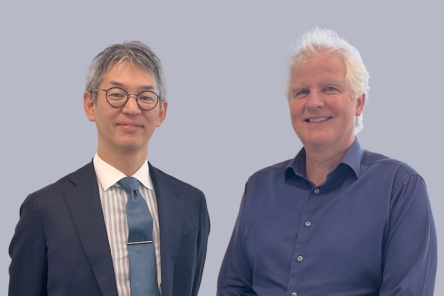 Left Taiichi Machida and right Peter ter Horst ©Teijin Aramid