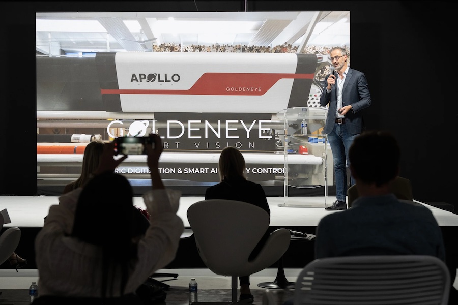 Thomas Isnard, co-founder of Golden Eyes, in front of Avantex Fashion Pitch jury. © 2025 Messe Frankfurt