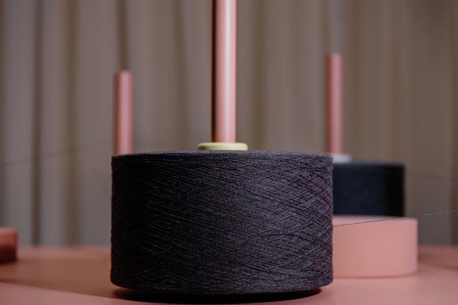 The WYRON truecycled® yarn consists of 50% post-consumer textile waste and 50% recycled polyester. Copyright © 2025 Brain of Materials