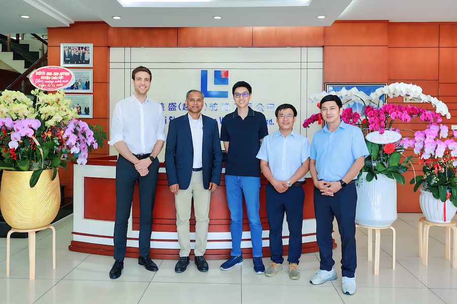The Trützschler team visited Adrian Song (Vice Chairman of Mei Sheng, center) at the company’s factory in Ba Ria Vung Tau province, Vietnam. From left to right: Benjamin Mund (Regional Sales Manager at Trützschler), Umesh Kalyanappa (Managing Director of Trützschler Vietnam), Nguyen van Hieu (Sales Engineer for Trützschler’s local service agency, Tam Lien) and Nguyen Huy Hoang (Director of Tam Lien). © 2025 Trützschler
