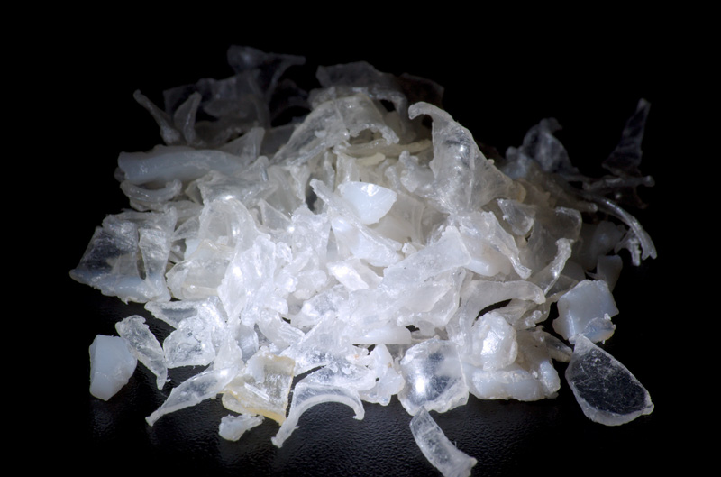 (c) 2024 Oerikon - Becomes textile yarn again: recycled bottle flakes